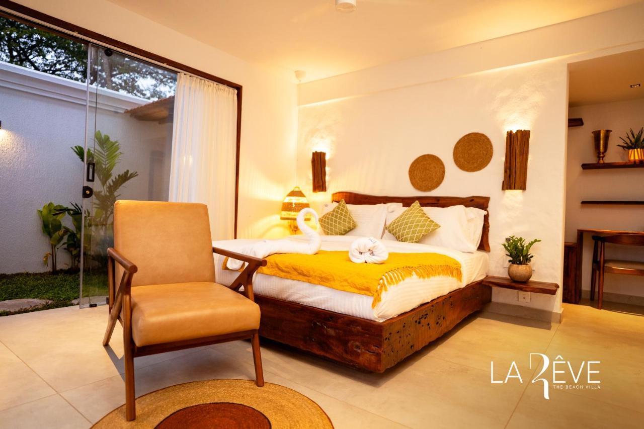 La Reve The Beach Villa Malappuram Bagian luar foto