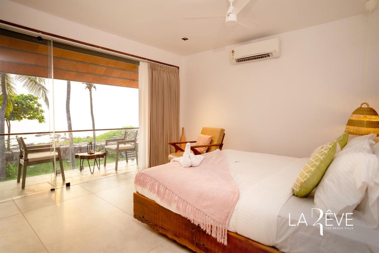 La Reve The Beach Villa Malappuram Bagian luar foto
