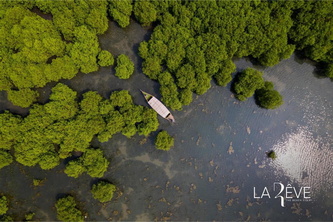 La Reve The Beach Villa Malappuram Bagian luar foto