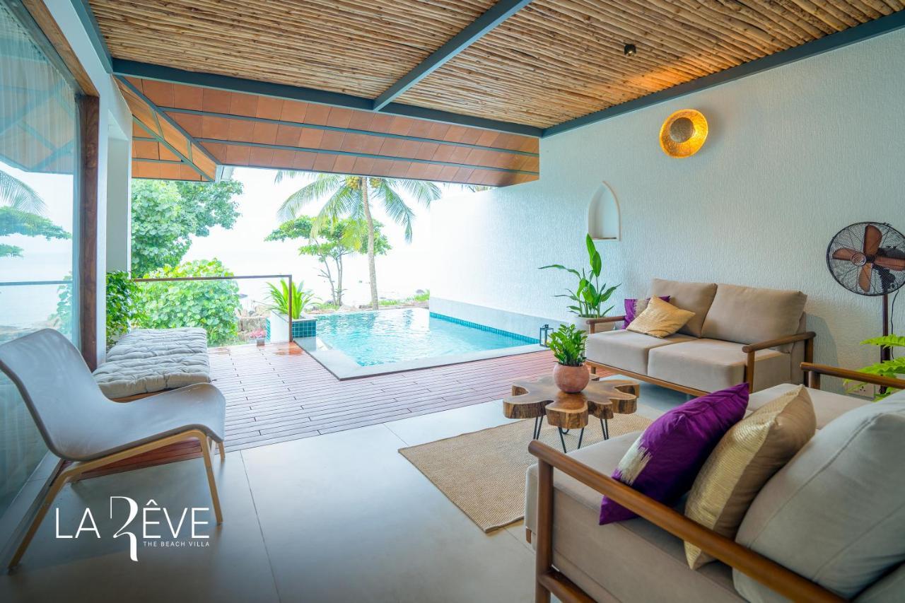 La Reve The Beach Villa Malappuram Bagian luar foto
