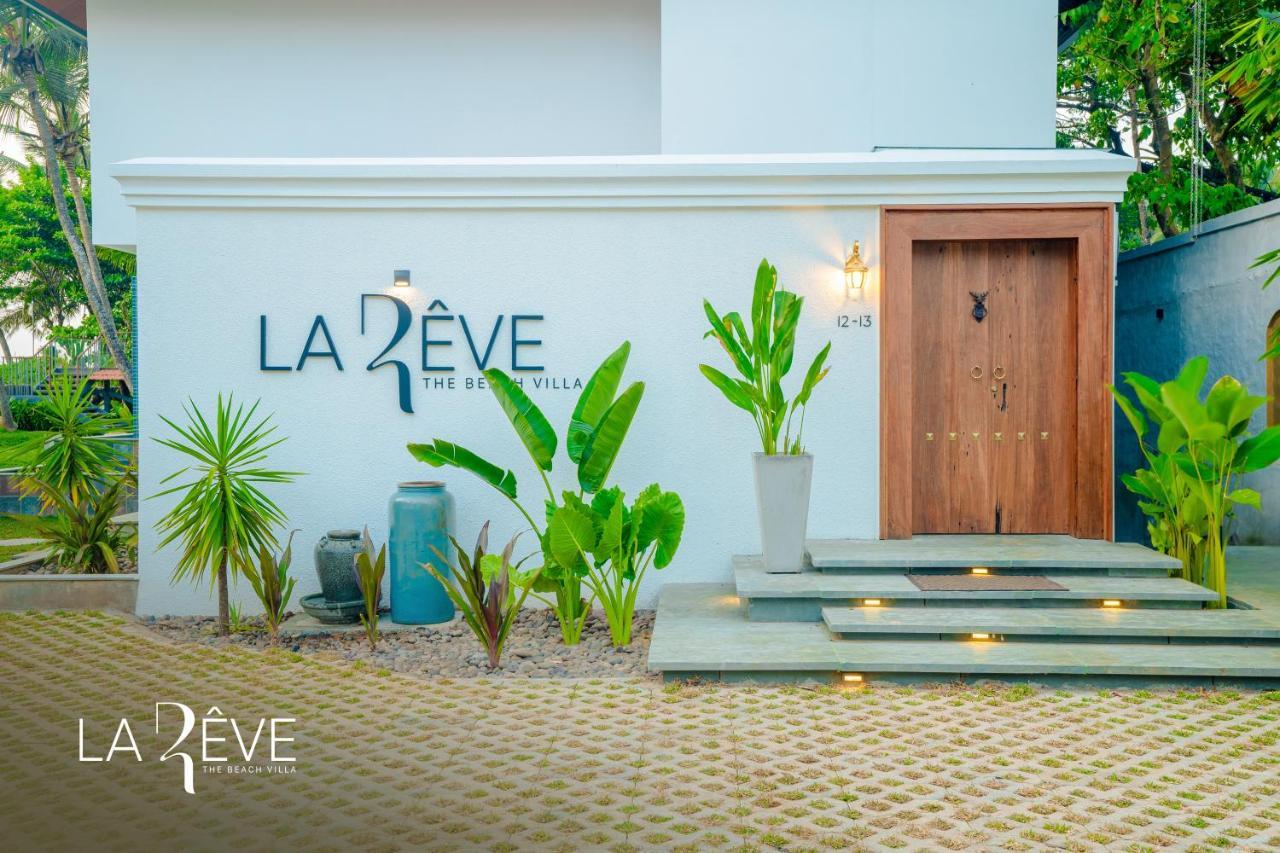 La Reve The Beach Villa Malappuram Bagian luar foto