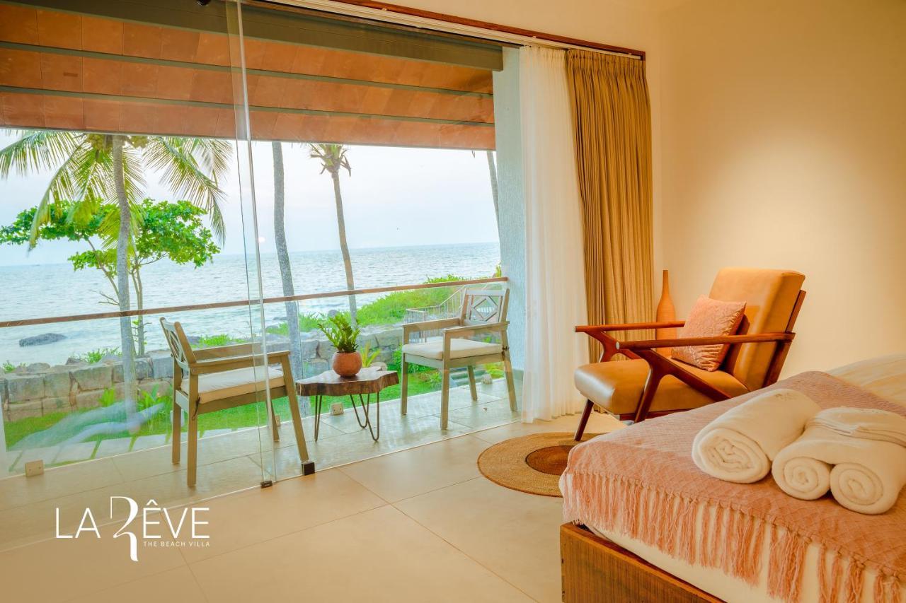 La Reve The Beach Villa Malappuram Bagian luar foto