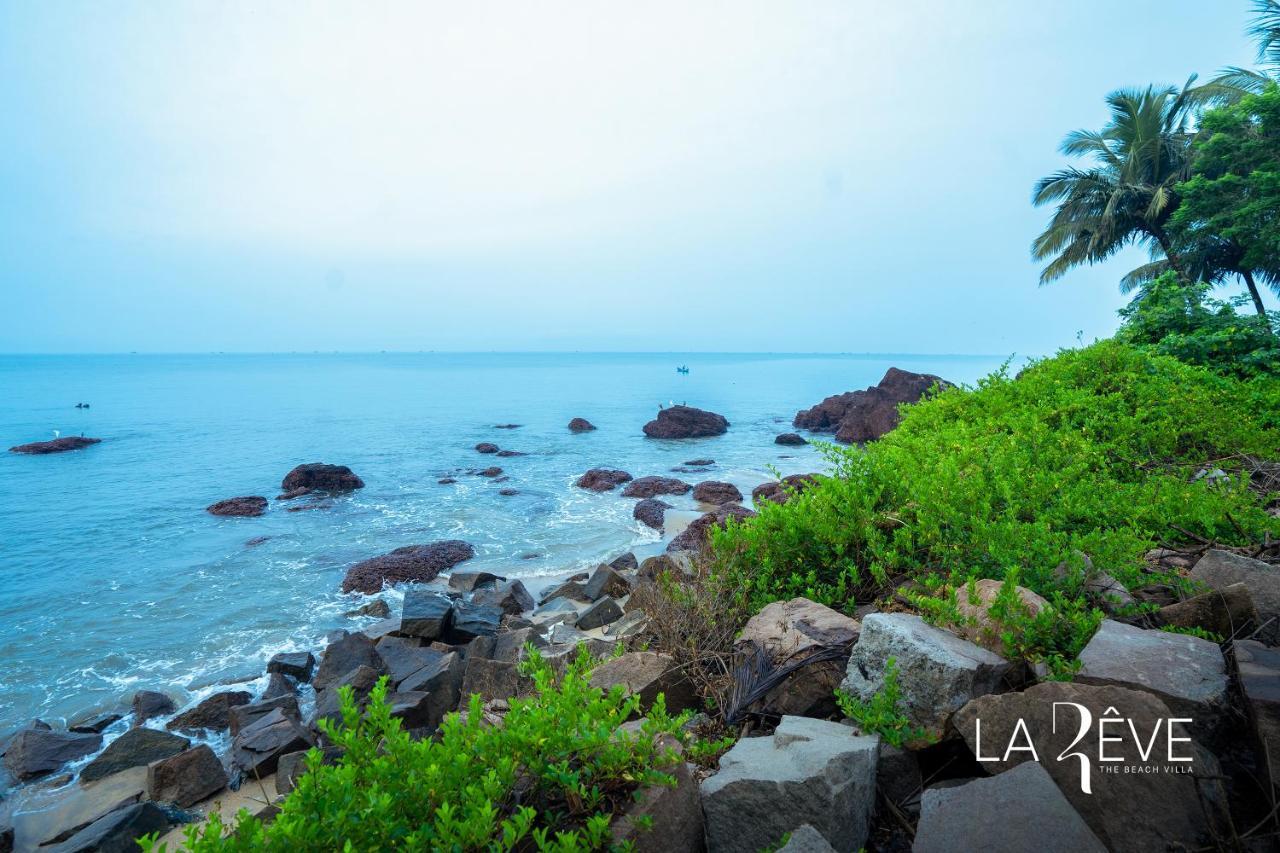 La Reve The Beach Villa Malappuram Bagian luar foto